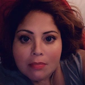 Meet your Posher, Cynthia